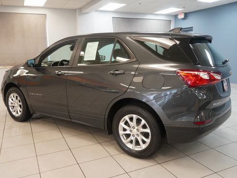 Used 2020 Chevrolet Equinox LS image 7