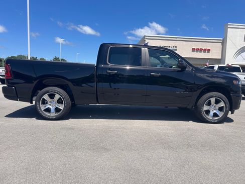 New 2026 RAM 1500 Express AWD/4WD image 2