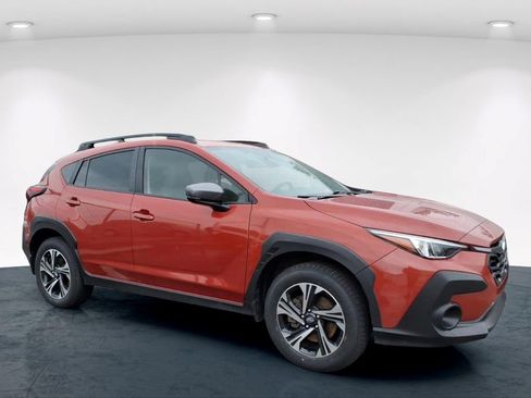 Used 2024 Subaru Crosstrek 2.0i Premium AWD/4WD image 11