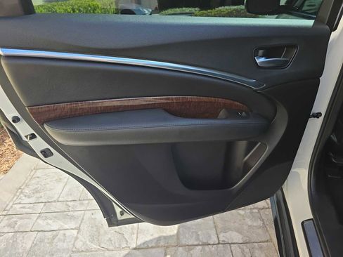 Used 2020 Acura MDX FWD image 10