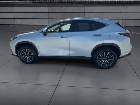 Certified 2024 Lexus NX 250 FWD w/ Towing Package (2000 Lbs) image 5
