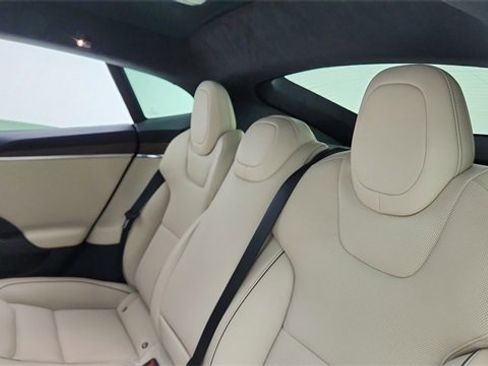 Used 2021 Tesla Model S Plaid image 29