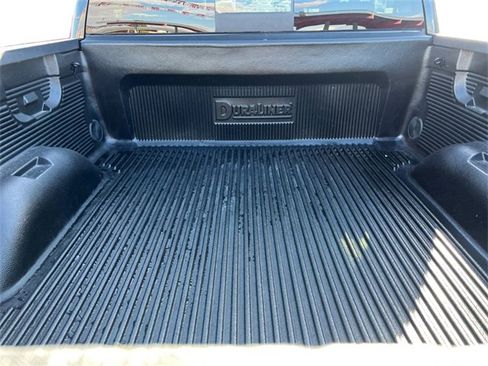 Used 2018 GMC Sierra 1500 SLT w/ SLT Premium Package image 19