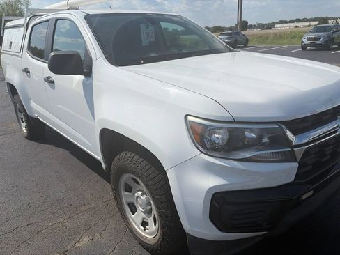Used 2022 Chevrolet Colorado W/T w/ WT Convenience Package AWD/4WD image 3