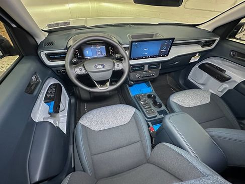 New 2025 Ford Maverick XLT w/ XLT Luxury Package image 9