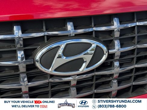 Certified 2026 Hyundai Venue SEL FWD image 7