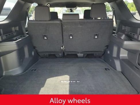 Used 2025 Toyota 4Runner SR5 RWD image 16