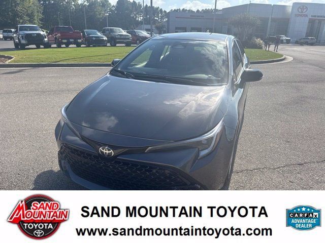 Used 2026 Toyota Corolla SE FWD image 6