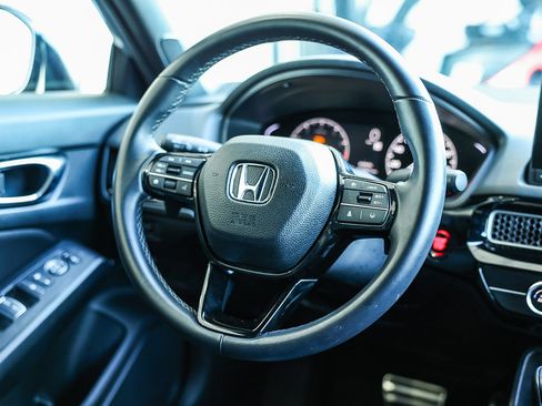 Used 2025 Honda Civic Sport image 23