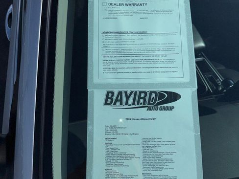 Used 2024 Nissan Altima 2.5 SV FWD image 11