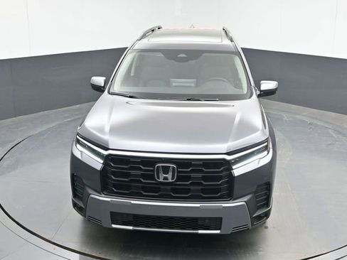 New 2026 Honda Pilot Touring image 14