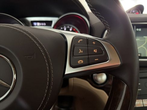 Used 2019 Mercedes-Benz SL 550 image 23