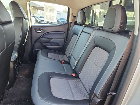Used 2020 Chevrolet Colorado Z71 image 14