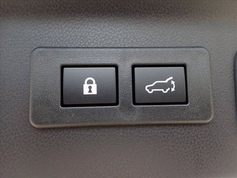 New 2026 Subaru Forester Premium AWD/4WD image 9