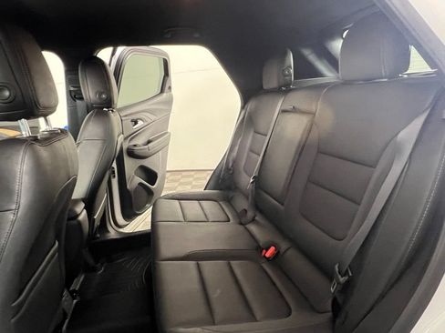 Used 2021 Chevrolet TrailBlazer ACTIV w/ Technology Package AWD/4WD image 15