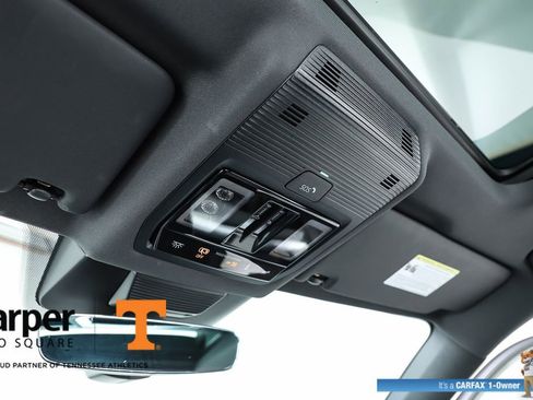 Used 2025 Volkswagen Tiguan SE R-Line image 65