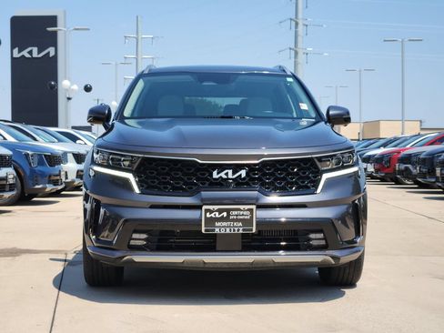 Certified 2022 Kia Sorento SX Prestige AWD/4WD image 11