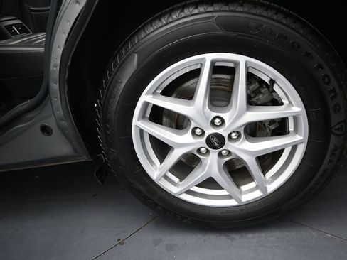 Used 2023 Ford Edge SEL AWD/4WD image 39