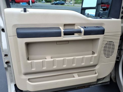 Used 2010 Ford F350 XLT AWD/4WD image 11