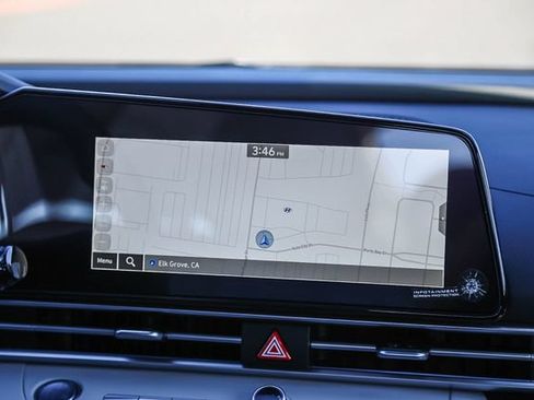 New 2026 Hyundai Elantra Limited FWD image 17