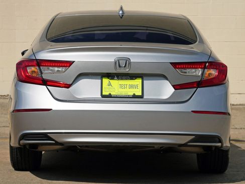 Used 2022 Honda Accord LX image 10