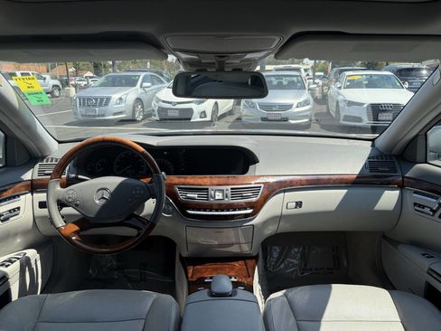 Used 2011 Mercedes-Benz S 550 image 15