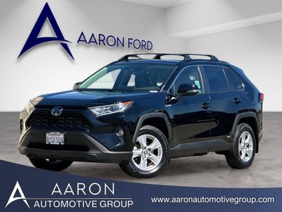 Used 2021 Toyota RAV4 XLE w/ Convenience Package