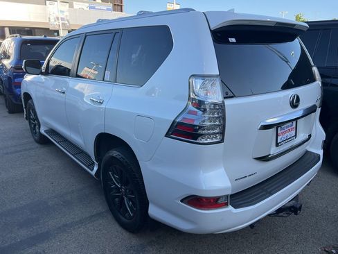 Used 2023 Lexus GX 460 Premium AWD/4WD image 4
