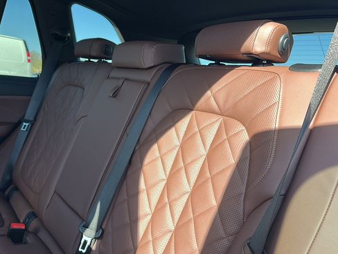 New 2026 BMW X5 xDrive40i w/ Climate Comfort Package image 16