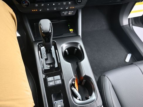 New 2026 Subaru Outback Limited AWD/4WD image 31