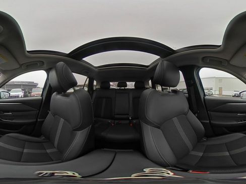 Used 2025 MAZDA CX-50 AWD 2.5 S w/ Premium Package image 45