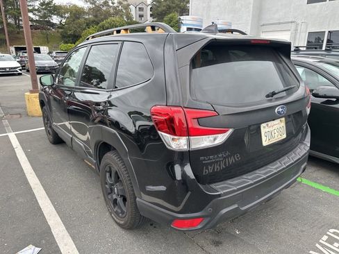Used 2022 Subaru Forester Wilderness w/ Wilderness Package AWD/4WD image 4