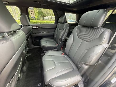 Used 2024 Hyundai Palisade Calligraphy AWD/4WD image 23