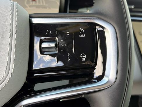 New 2026 Land Rover Range Rover Sport SE AWD/4WD image 28