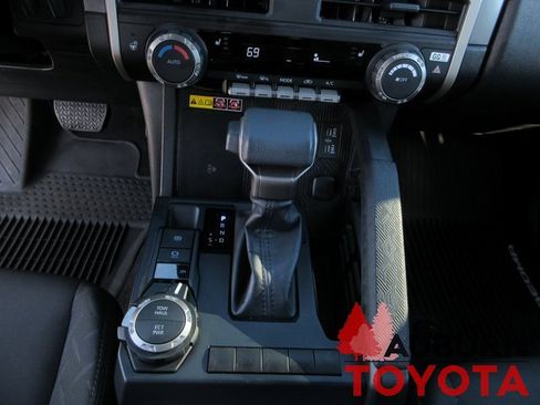 Certified 2025 Toyota Tacoma SR5 image 19