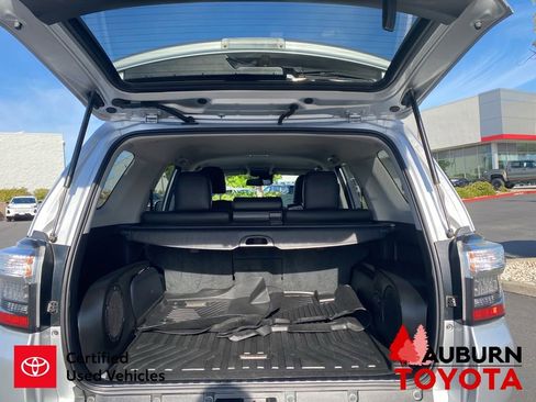 Used 2021 Toyota 4Runner TRD Off-Road Premium AWD/4WD image 13