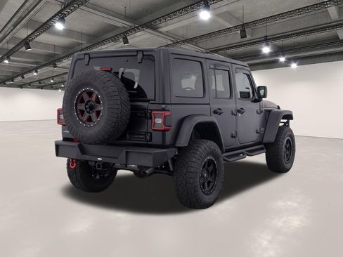Used 2021 Jeep Wrangler Unlimited Sport AWD/4WD image 5