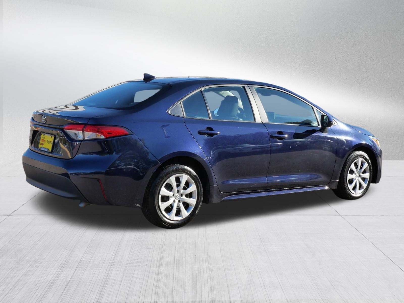 Certified 2025 Toyota Corolla LE FWD image 7