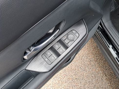 New 2026 Nissan Kicks SR w/ SR Premium Package image 23