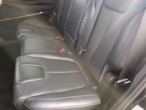 Used 2020 Hyundai Santa Fe SEL w/ Convenience + Premium Package image 18