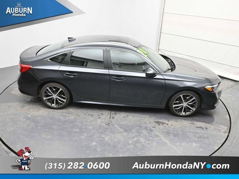 Used 2024 Honda Civic Touring image 23