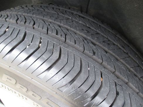 Used 2025 Buick Envision Sport Touring image 12