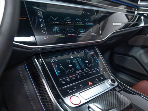 Used 2020 Audi S8 L AWD/4WD image 16