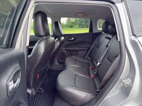 Used 2021 Jeep Compass Trailhawk AWD/4WD image 26