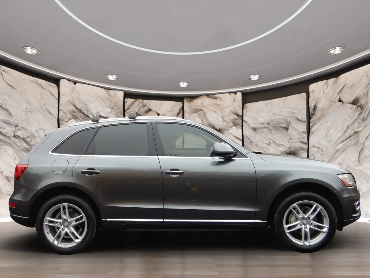 Used 2016 Audi Q5 2.0T Premium w/ Audi MMI Navigation Plus AWD/4WD image 5