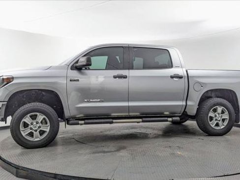 Used 2021 Toyota Tundra SR5 RWD image 3