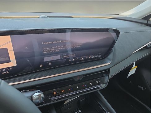 New 2025 Buick Envision Sport Touring image 16