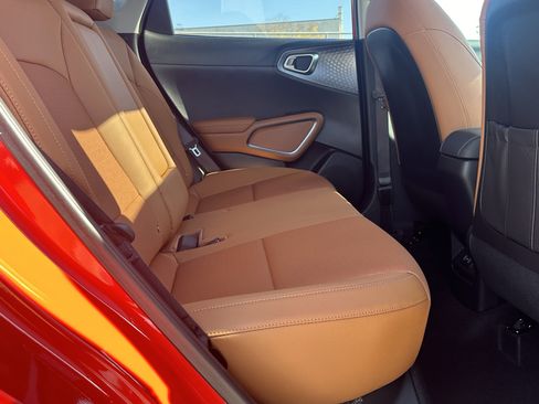 Used 2024 Kia Soul EX w/ Option Group 015 image 17