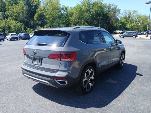 Used 2023 Volkswagen Taos SEL AWD/4WD image 7