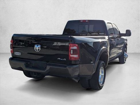 Used 2024 RAM 3500 Limited image 5